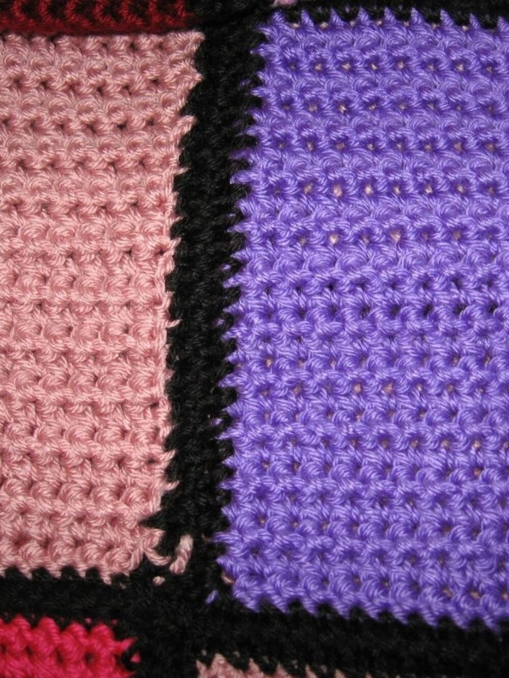 Caron & Red Heart Acrylic Yarn Unfinished Crocheted Blanket Lot - Picture 4 of 4